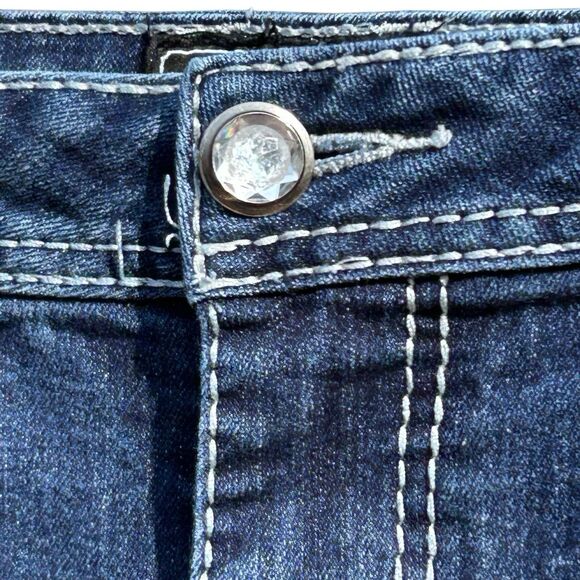 Cato Capri Blue Jean Cuffed Cropped Embellished Stretch Flap Pockets - Size 12 - Picture 3 of 13